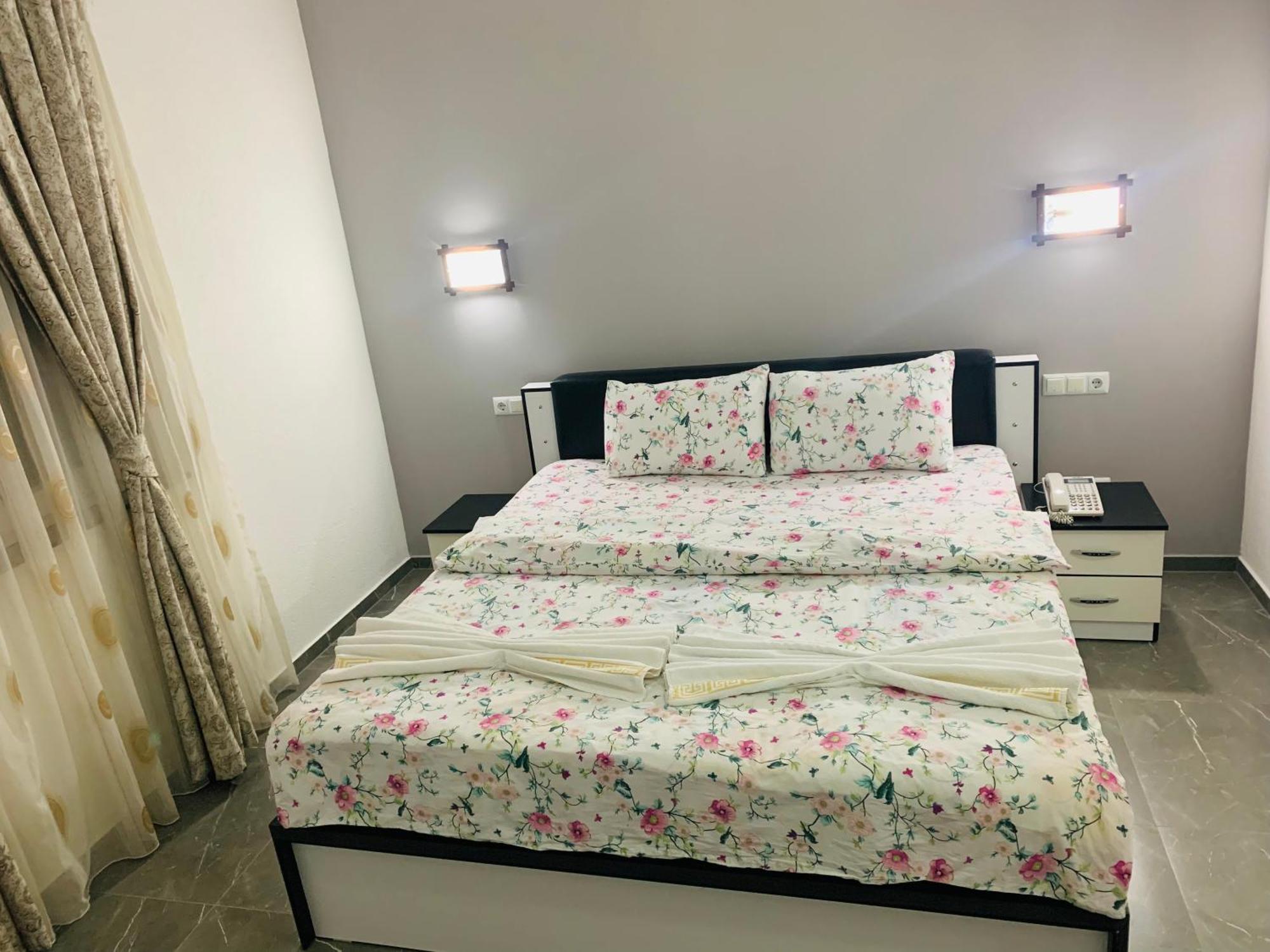 Hotel Albatros 프리즈렌 외부 사진