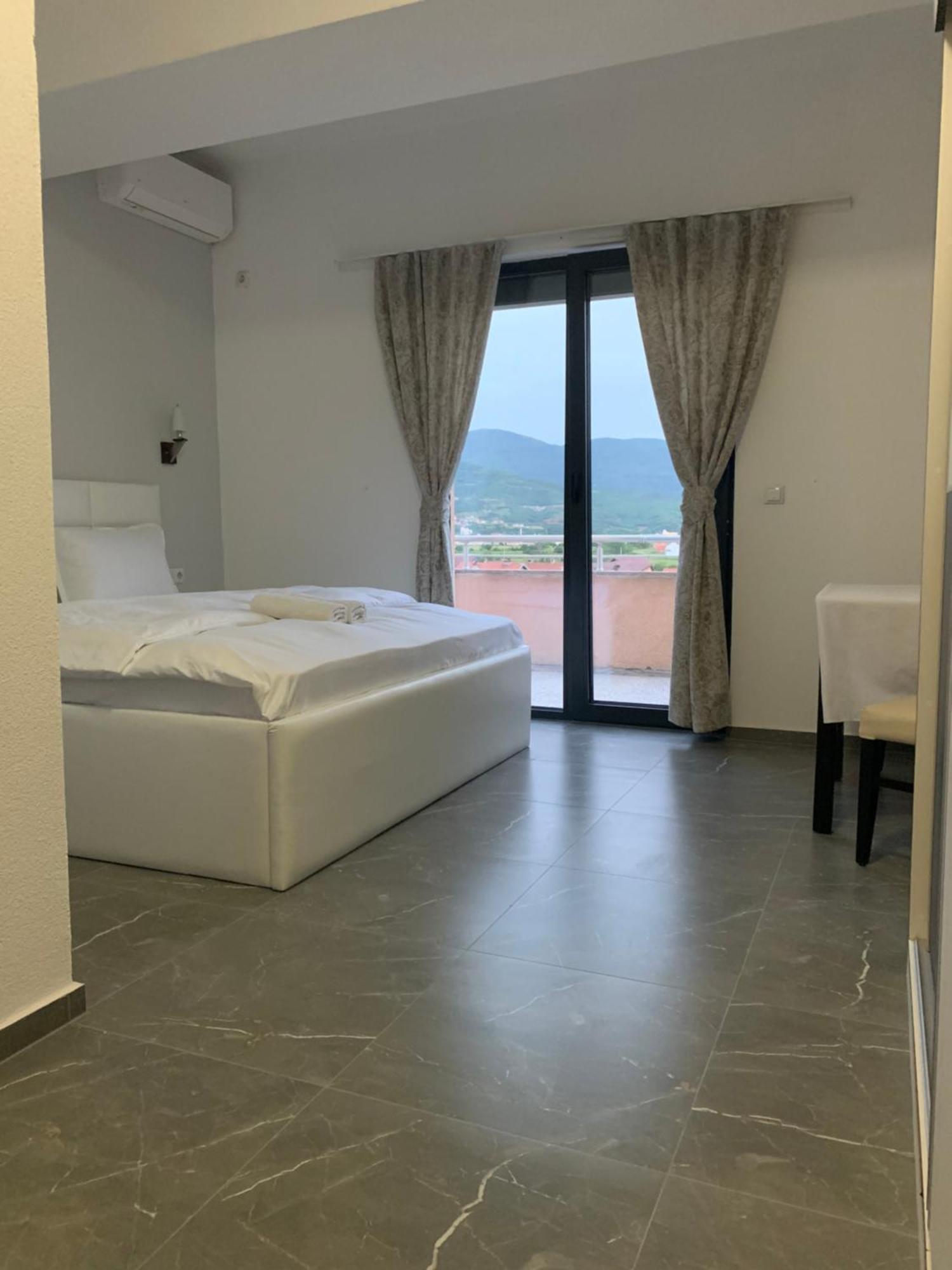 Hotel Albatros 프리즈렌 외부 사진