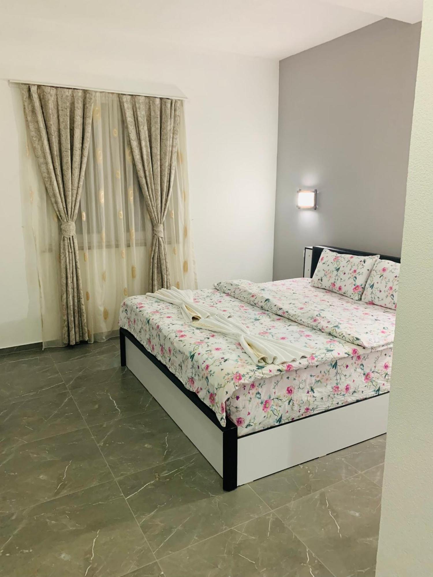 Hotel Albatros 프리즈렌 외부 사진